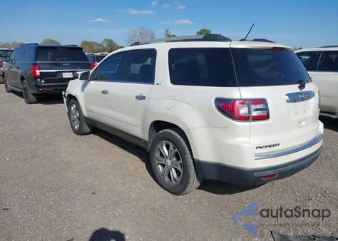 2015 GMC Acadia Slt-2 z USA, uszkodzony, nr VIN 1GKKRSKD2FJ291652